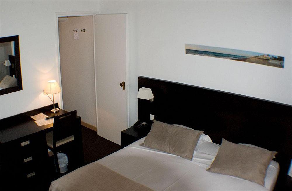 Hotel Comte De Nice Beaulieu-sur-Mer Exterior photo