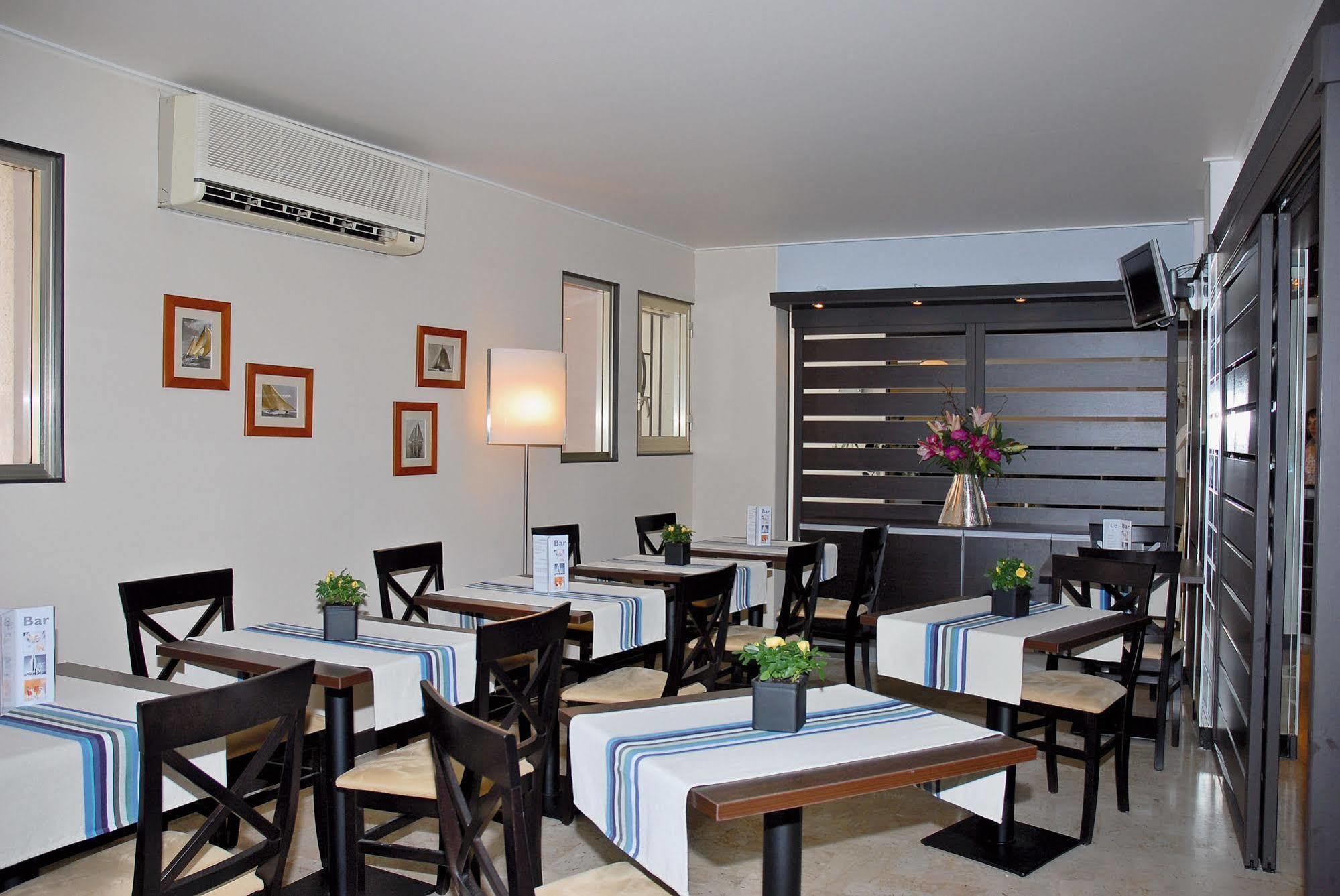 Hotel Comte De Nice Beaulieu-sur-Mer Exterior photo