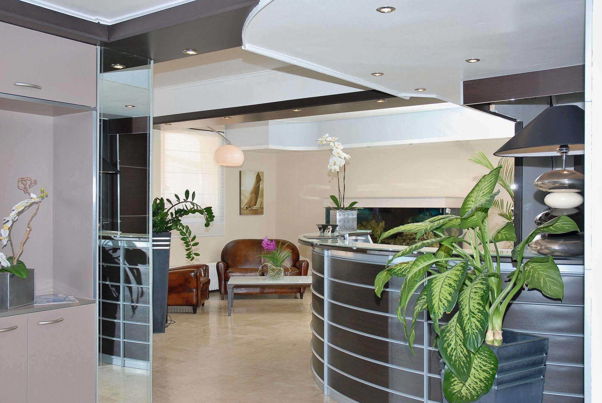 Hotel Comte De Nice Beaulieu-sur-Mer Exterior photo